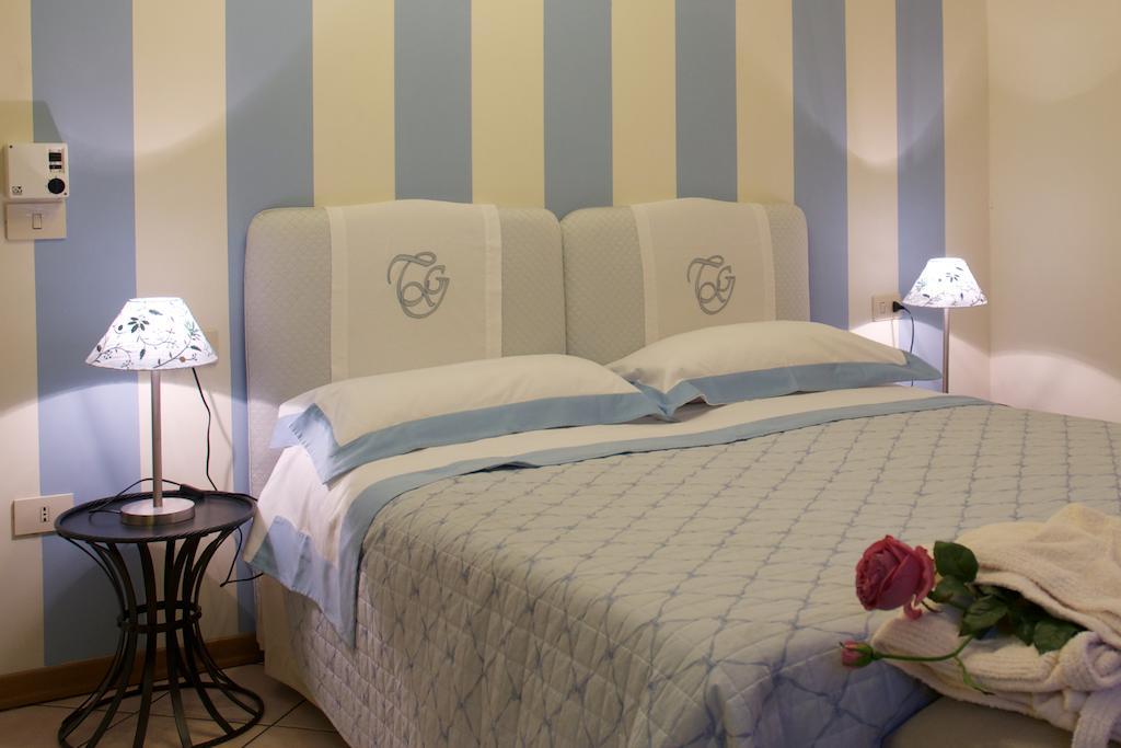 Terrazza Ginori Bed & Breakfast เซสโตฟิโอเรนติโน ห้อง รูปภาพ